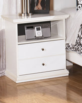 Lullora Furniture - Ashley Furniture - Bostwick Shoals Bedroom - Full Panel Bed / White - B139B42