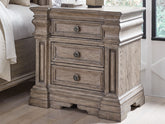 Lullora Furniture - Ashley Furniture - Blairhurst Bedroom - Dresser and Mirror / Light Grayish Brown - B916B1