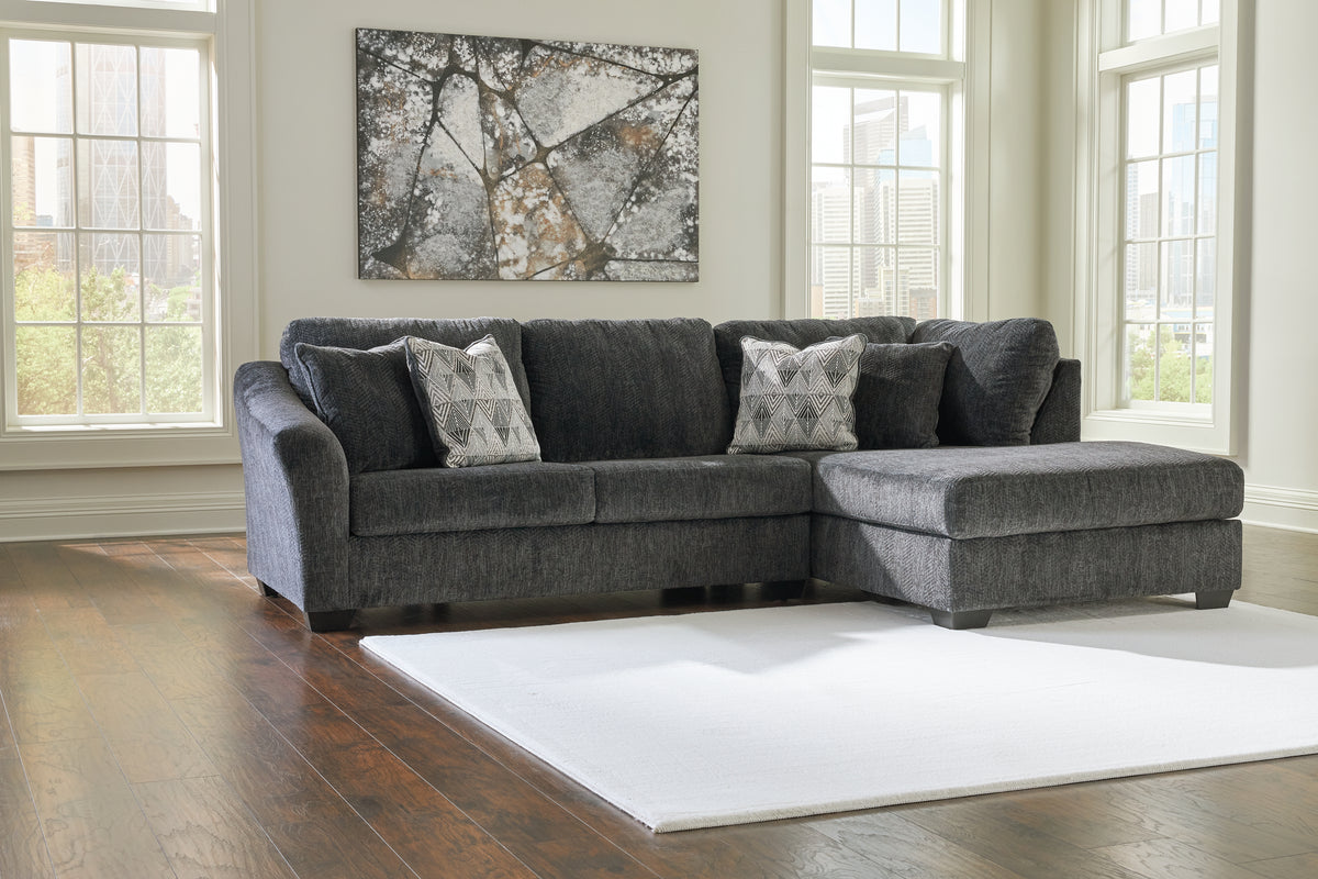 Lullora Furniture - Ashley Furniture - Biddeford Sectional - RAF 2-Piece Sectional with Chaise / Shadow - 35504S1