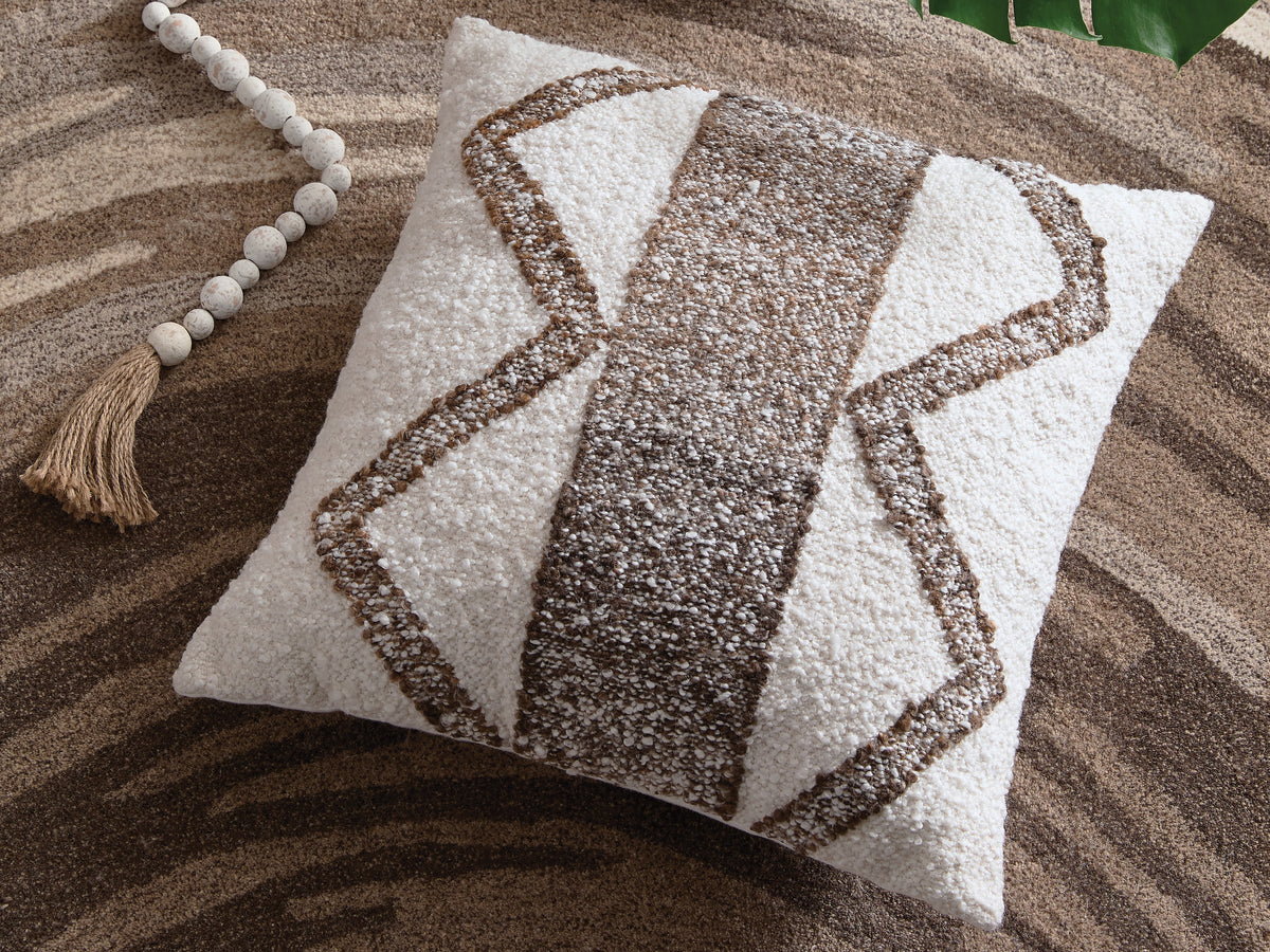 Lullora Furniture - Ashley Furniture - Brettwood Pillows - Pillow (4/CS) / Ivory/Brown - A1001125