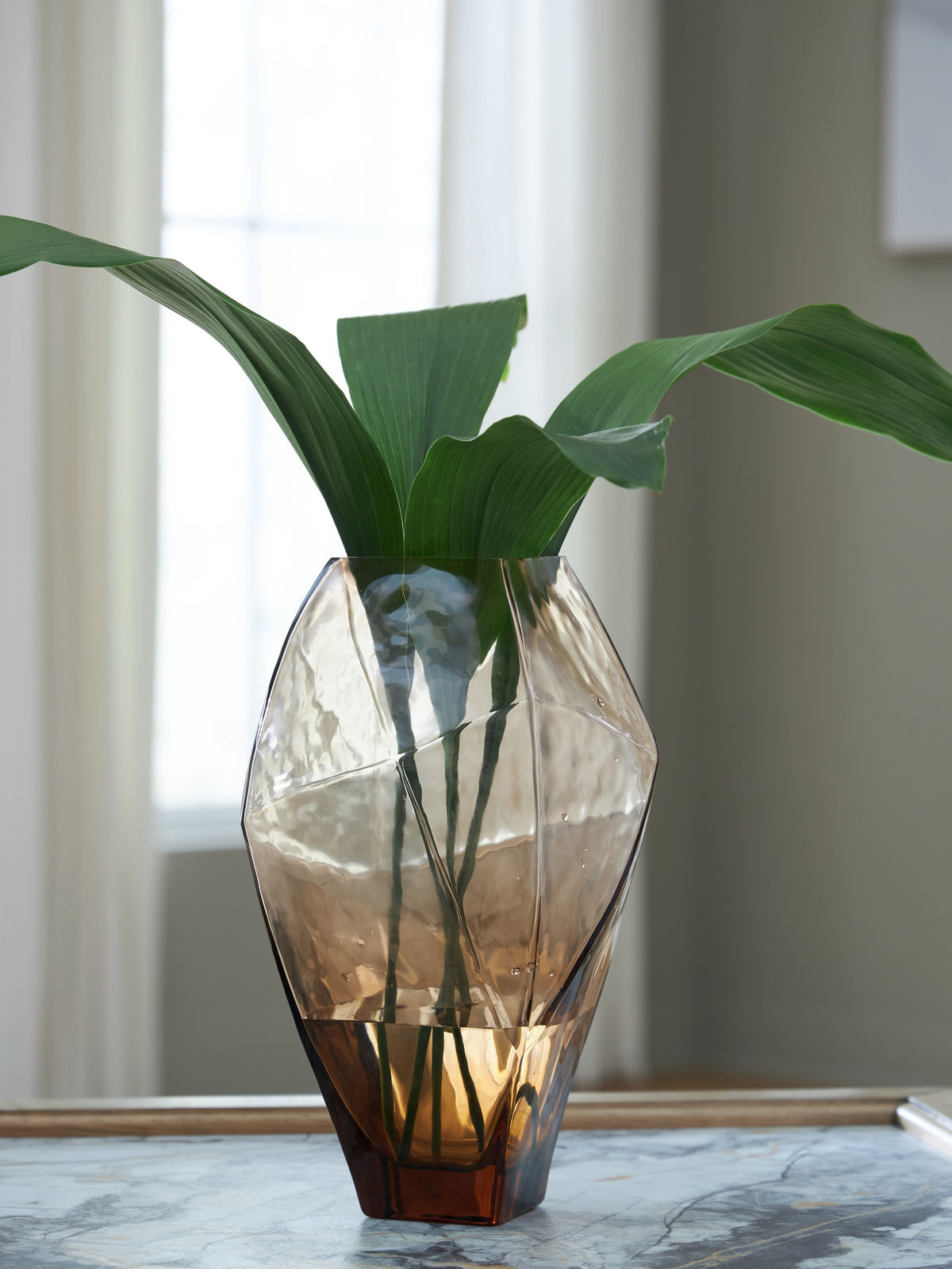 Lullora Furniture - Ashley Furniture - Ewart Vase - Vase / Light Brown - A2000867