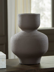 Lullora Furniture - Ashley Furniture - Dalsen Vase - Vase / Brown - A2000872