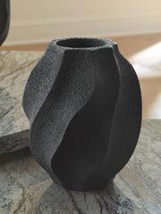 Lullora Furniture - Ashley Furniture - Judworth Vase - Vase / Black - A2000875