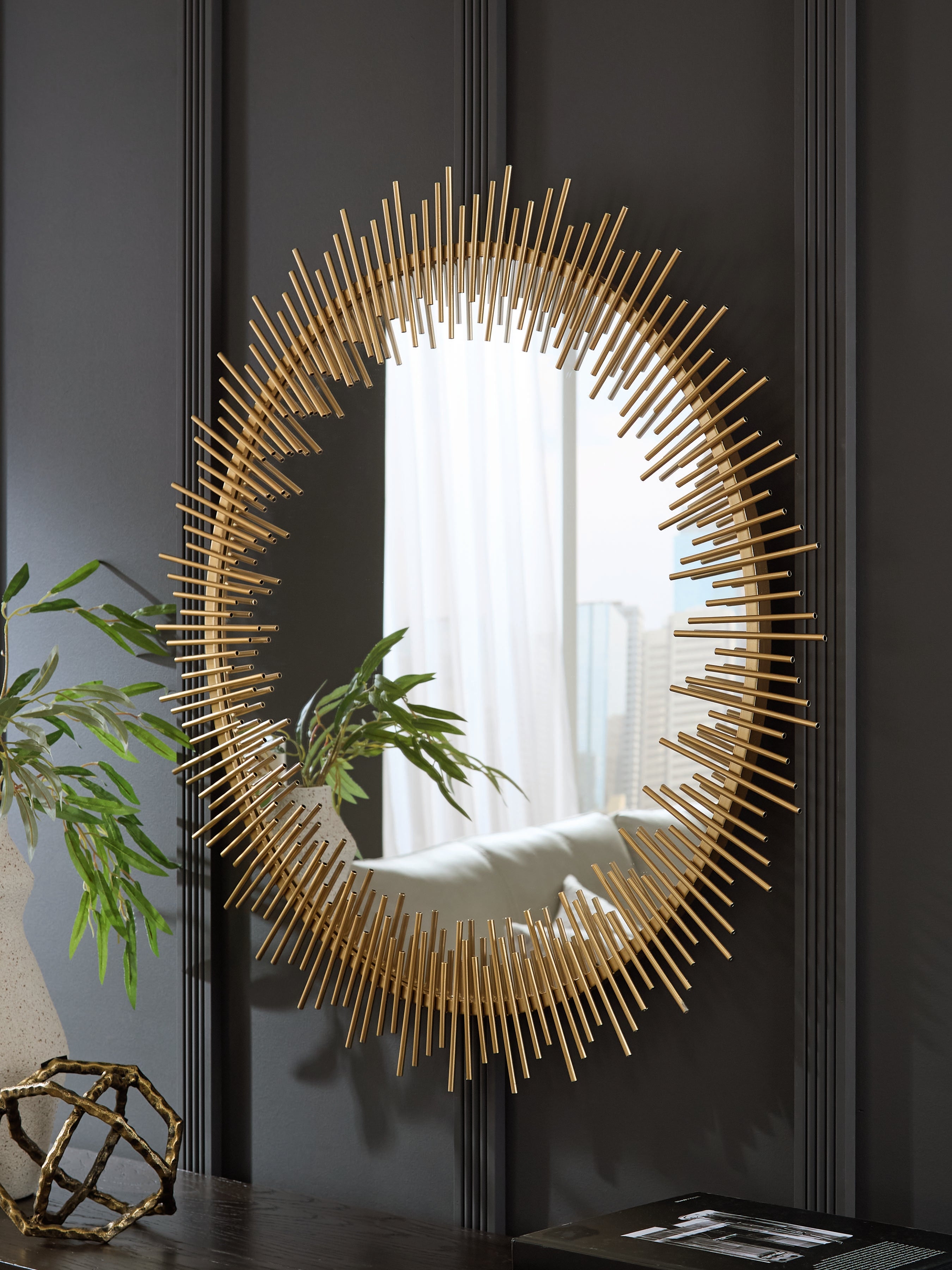 Lullora Furniture - Ashley Furniture - Wainport Mirror - Accent Mirror / Gold Finish - A8010405
