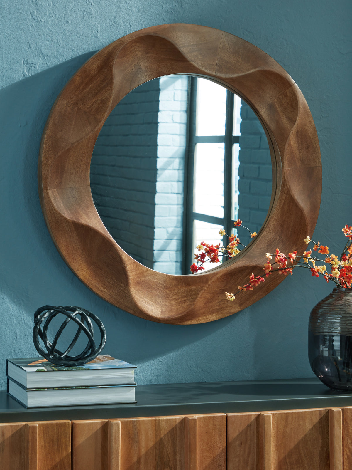 Lullora Furniture - Ashley Furniture - Aajon Mirror - Accent Mirror / Brown - A8010427