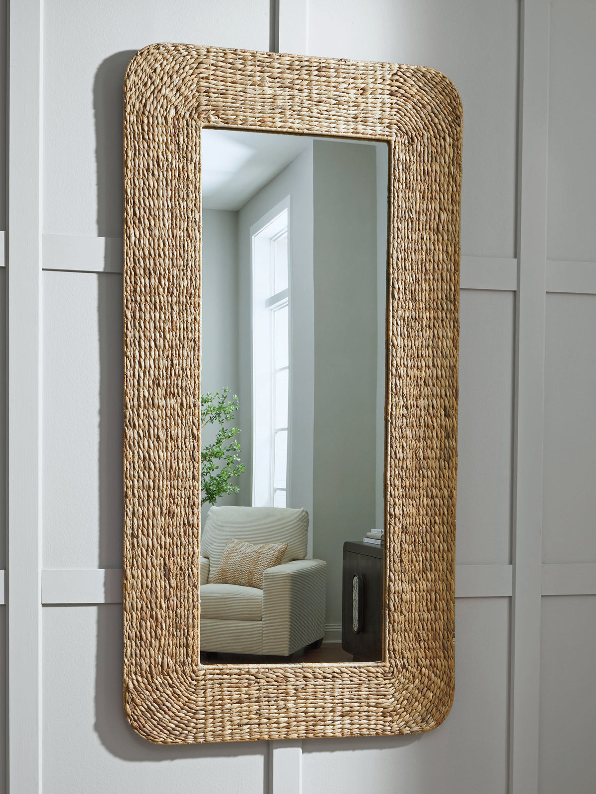 Lullora Furniture - Ashley Furniture - Norigan Mirror - Floor Mirror / Natural - A8010438