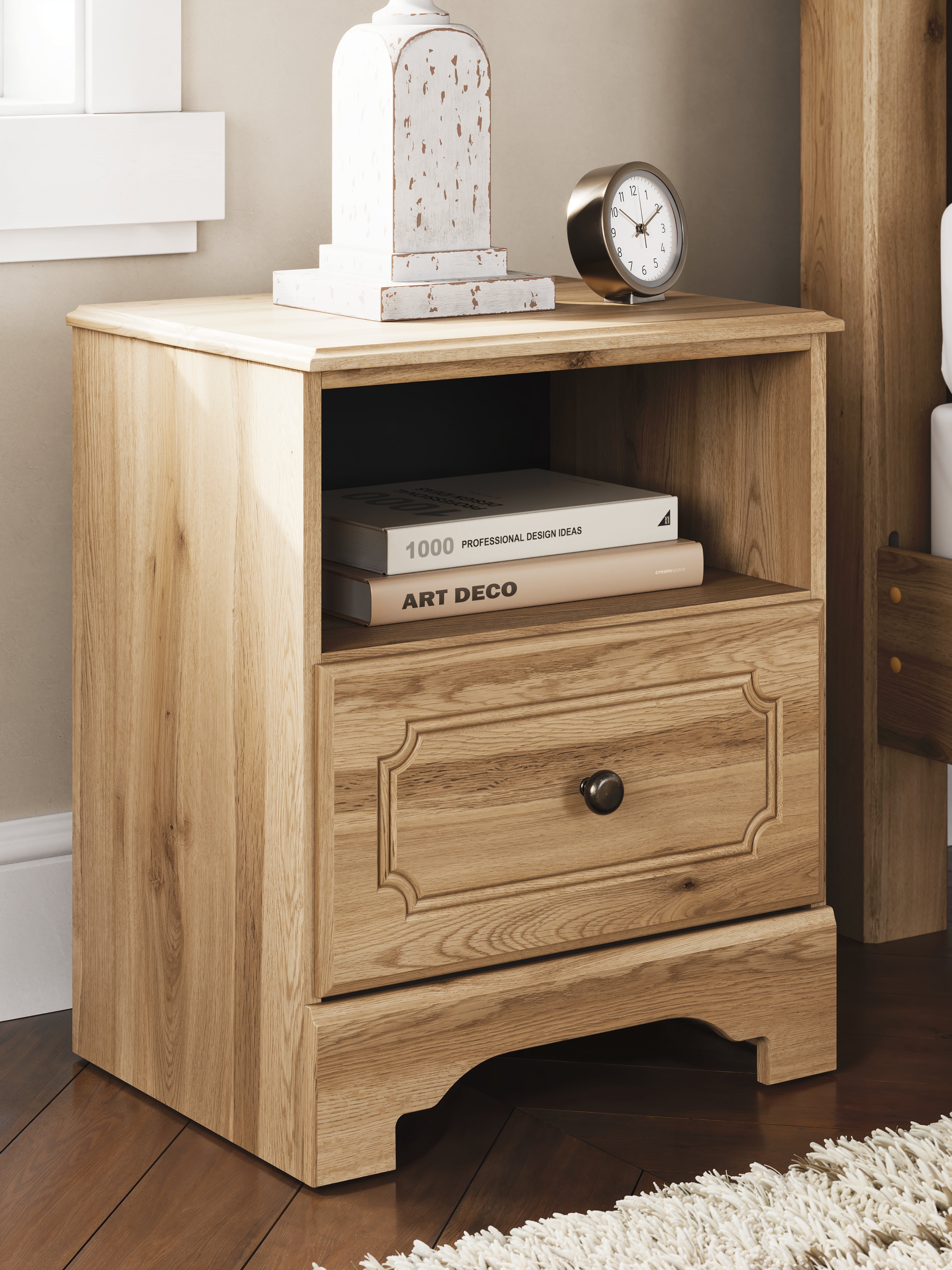 Lullora Furniture - Ashley Furniture - Aleaport Bedroom - One Drawer Night Stand / Warm Brown - PCB1075-91