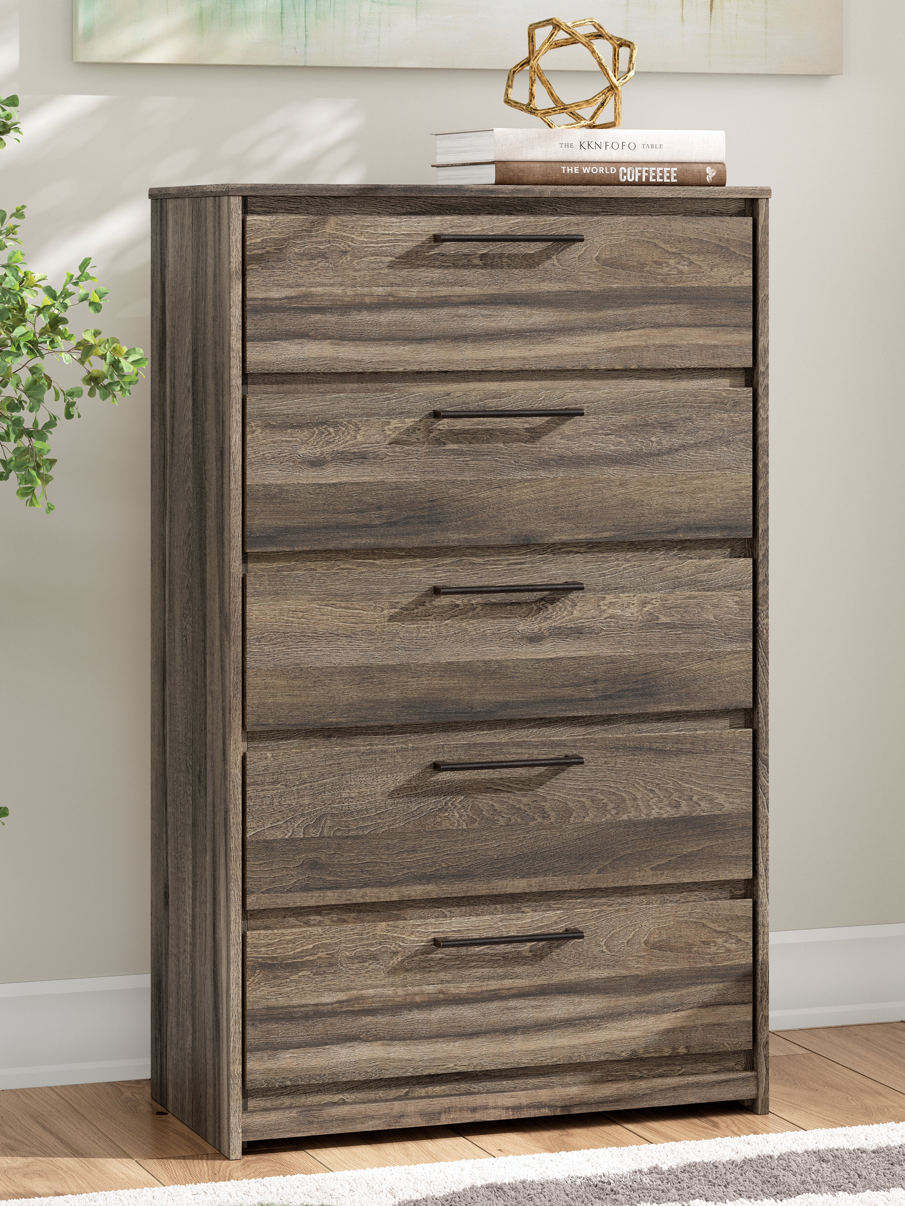 Lullora Furniture - Ashley Furniture - Elbrim Bedroom - Five Drawer Chest / Brown - PCB2005-46
