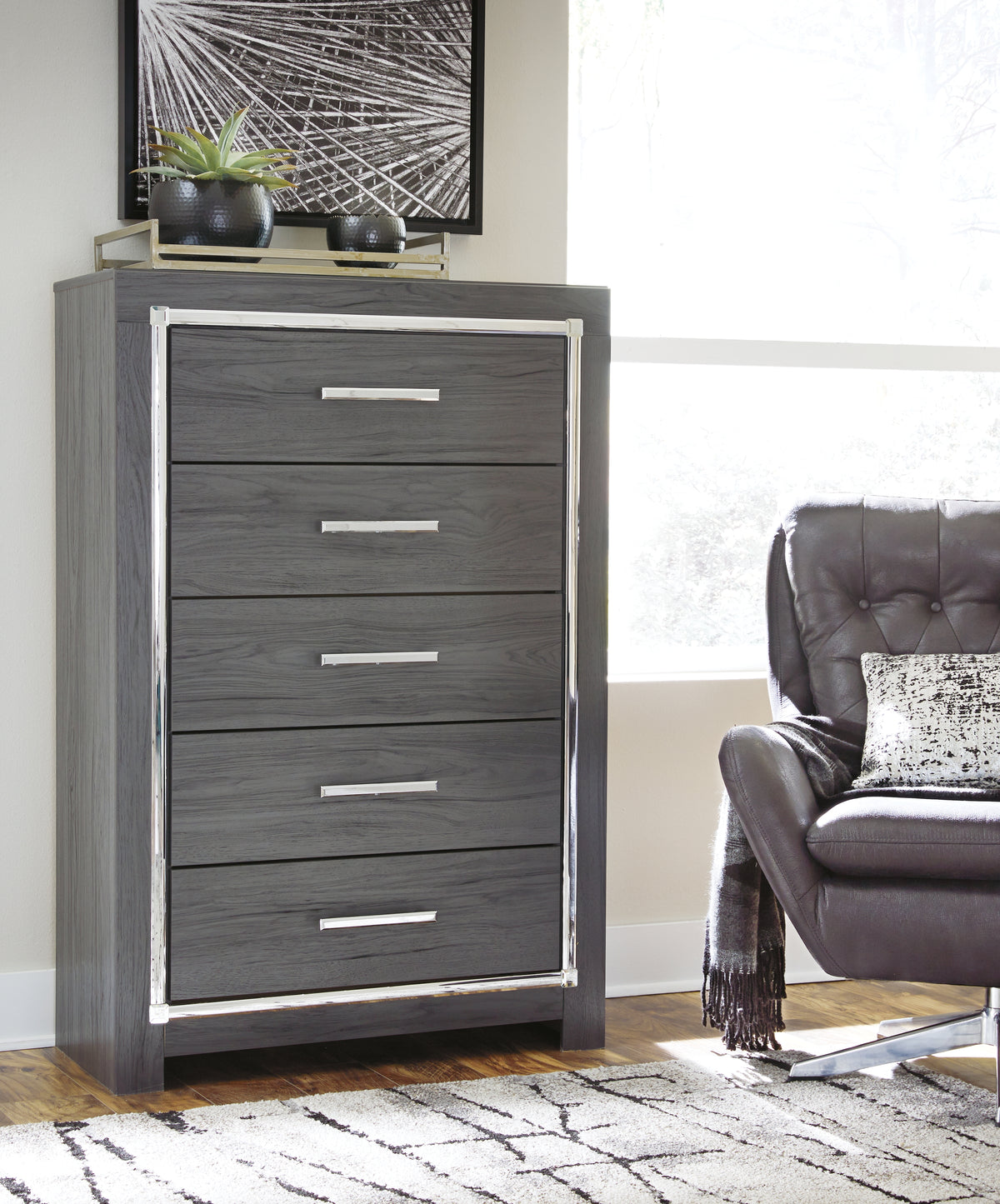 Lullora Furniture - Ashley Furniture - Lodanna Bedroom - Full Panel Bed with 2 Storage Drawers / Gray - B214B5