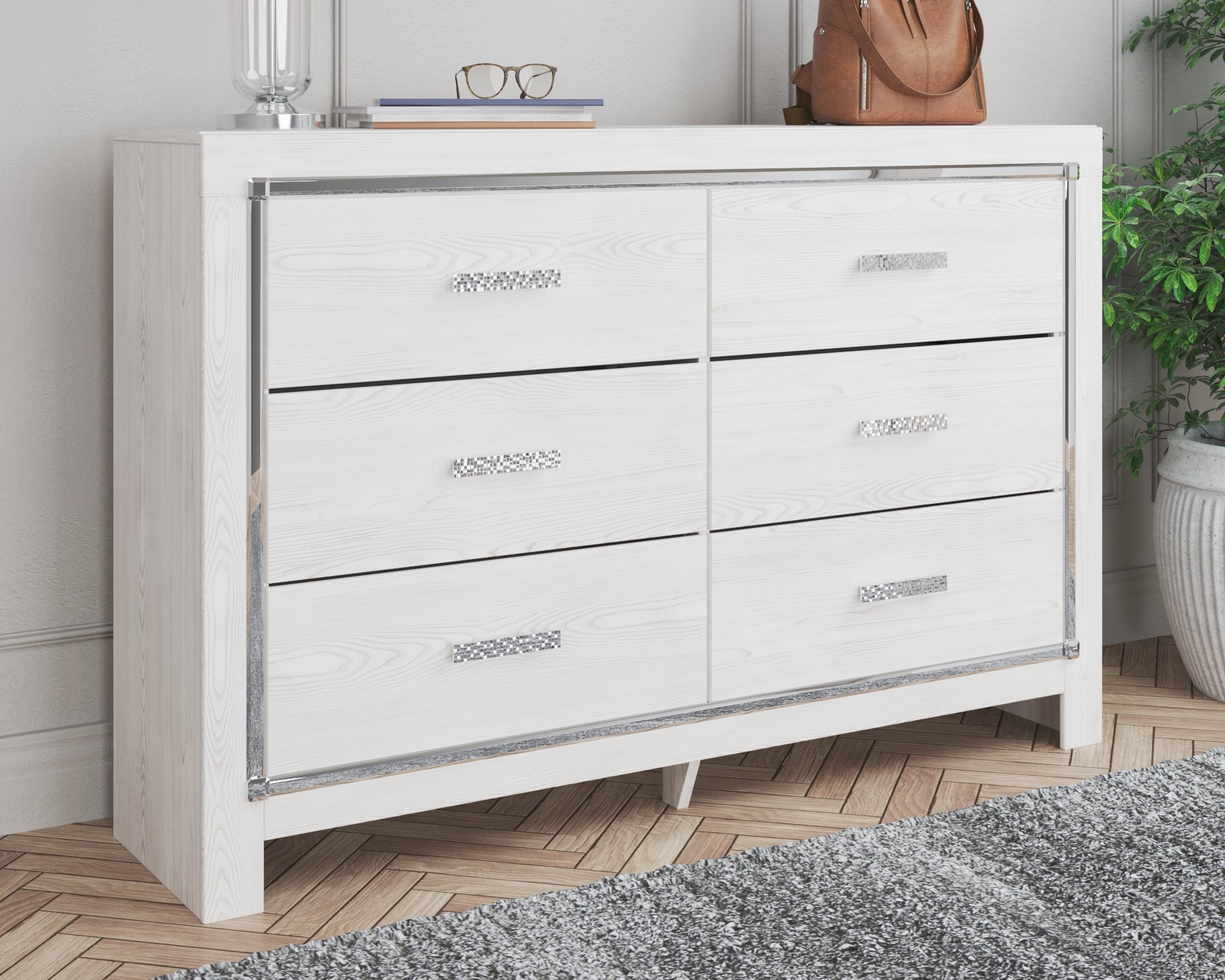 Lullora Furniture - Ashley Furniture - Altyra Bedroom - Six Drawer Dresser / White - B2640-31