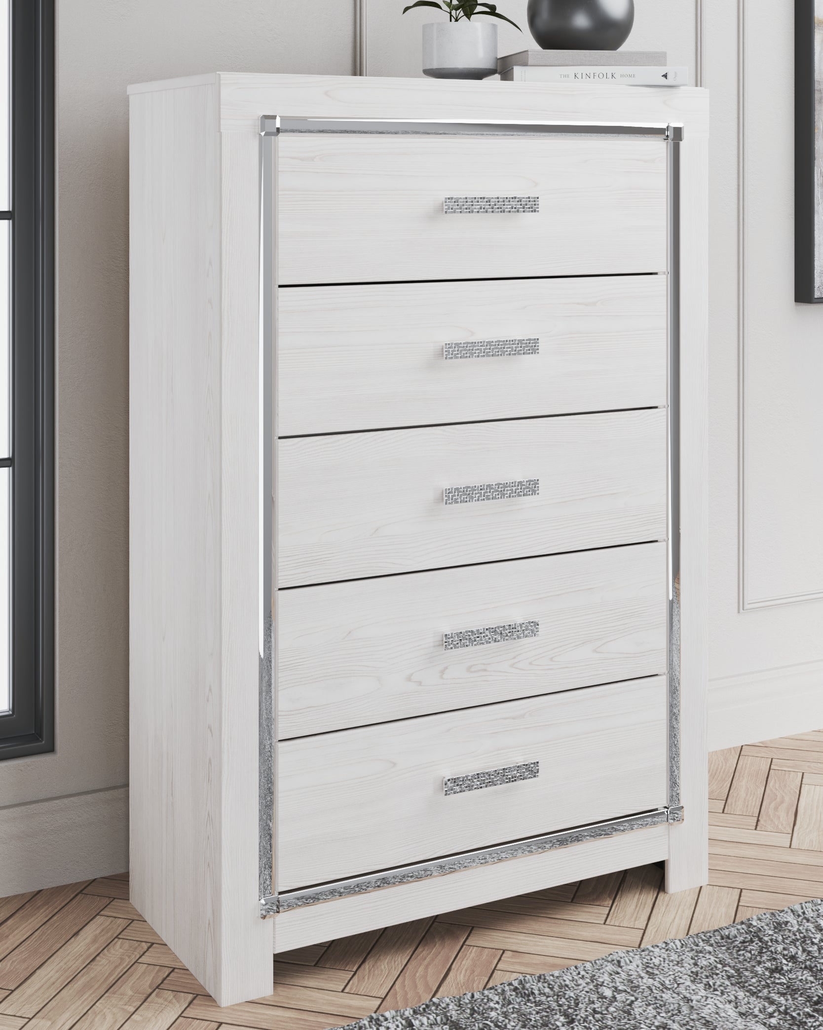 Lullora Furniture - Ashley Furniture - Altyra Bedroom - Five Drawer Chest / White - B2640-46