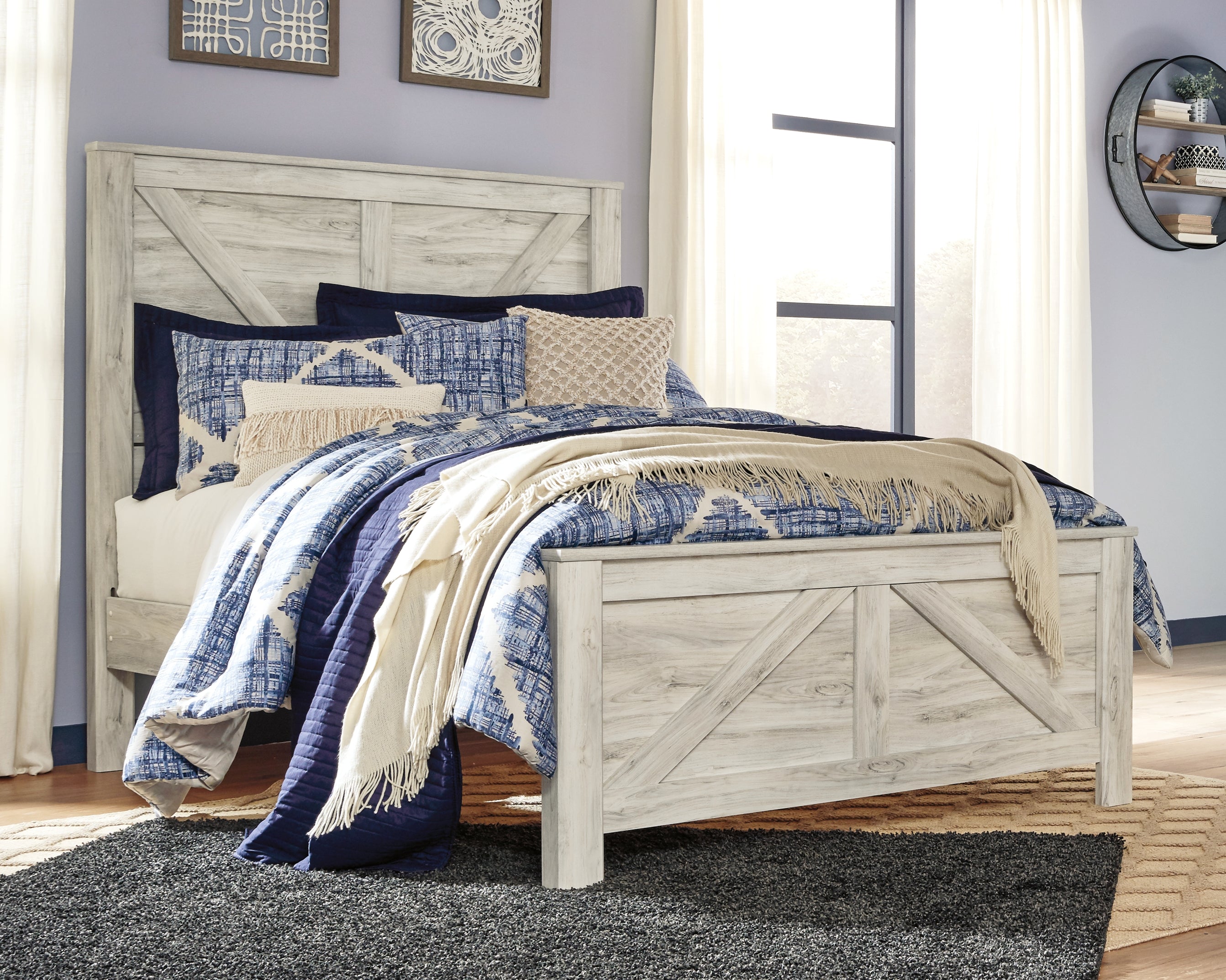 Lullora Furniture - Ashley Furniture - Bellaby Bedroom - Queen Crossbuck Panel Bed / Whitewash - B331B6