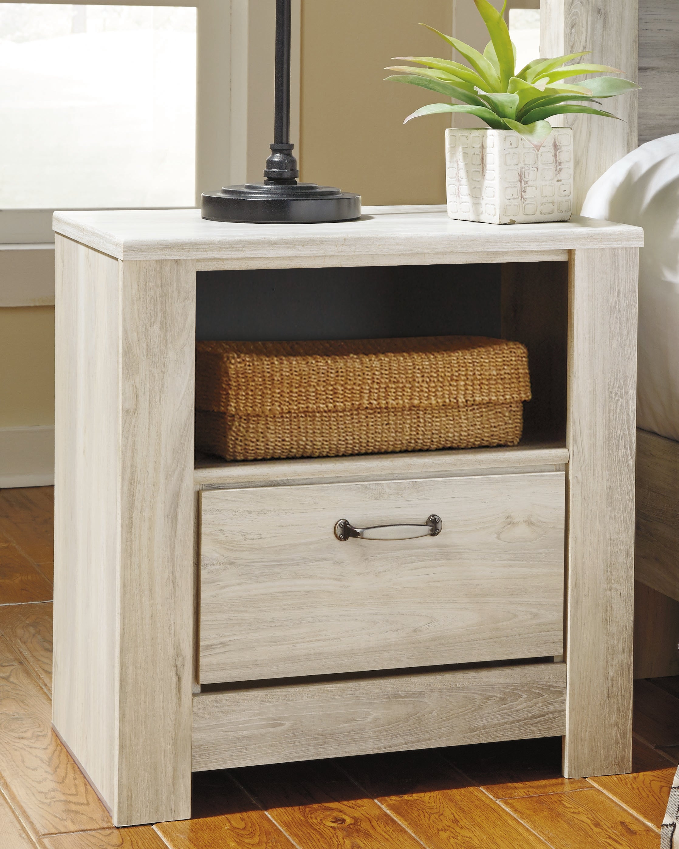 Lullora Furniture - Ashley Furniture - Bellaby Bedroom - One Drawer Night Stand / Whitewash - B331-91