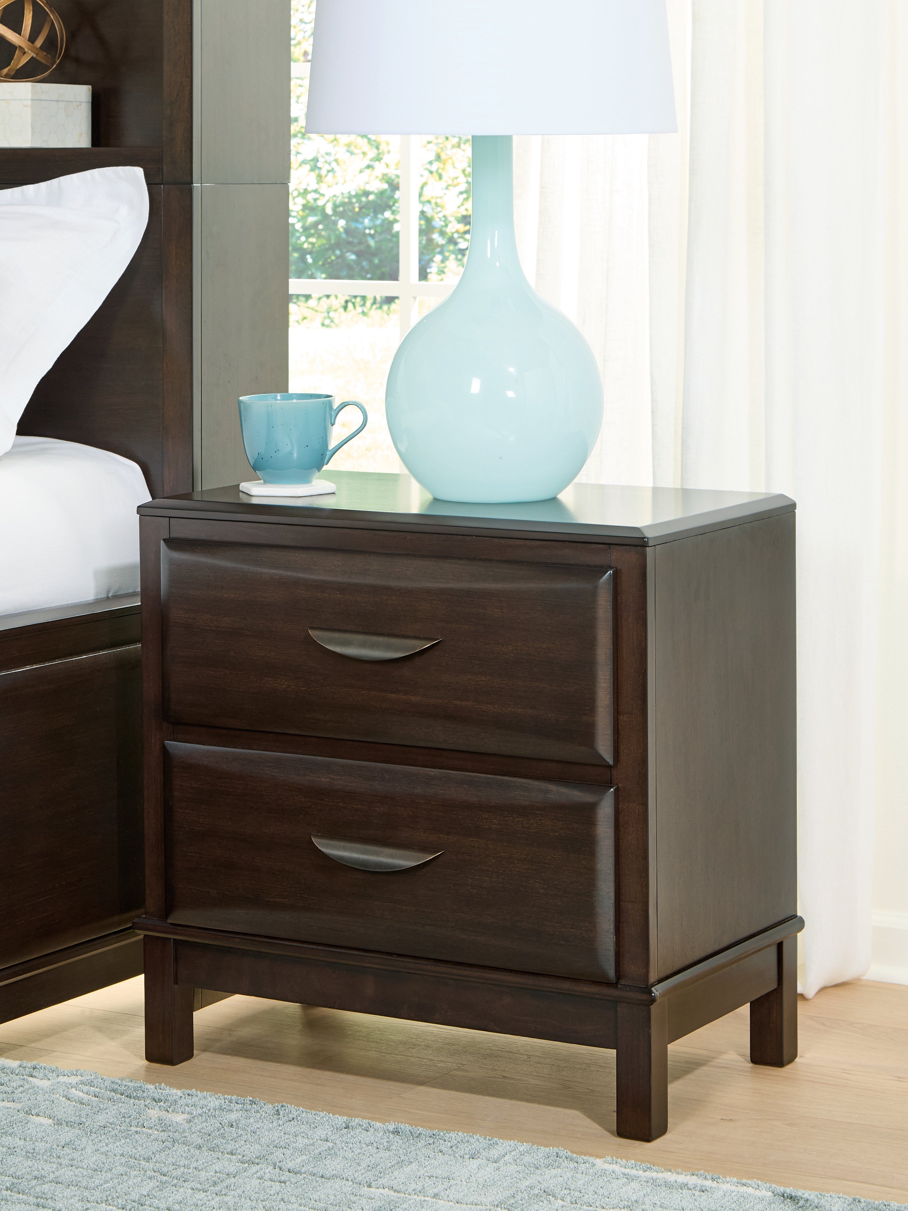 Lullora Furniture - Ashley Furniture - Vanmore Bedroom - Two Drawer Night Stand / Dark Brown - B479-92