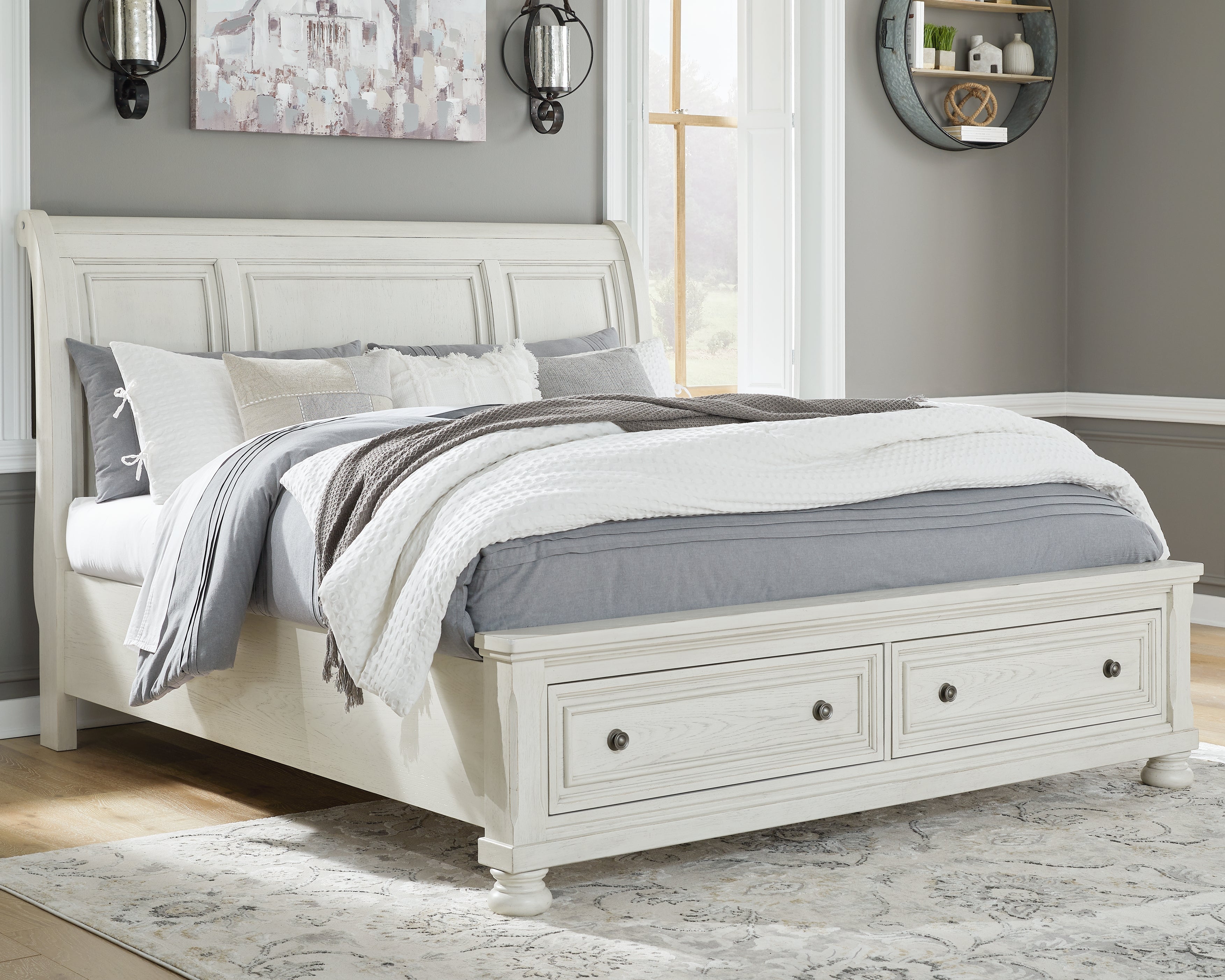 Lullora Furniture - Ashley Furniture - Robbinsdale Bedroom - Queen Sleigh Bed with Storage / Antique White - B742B3