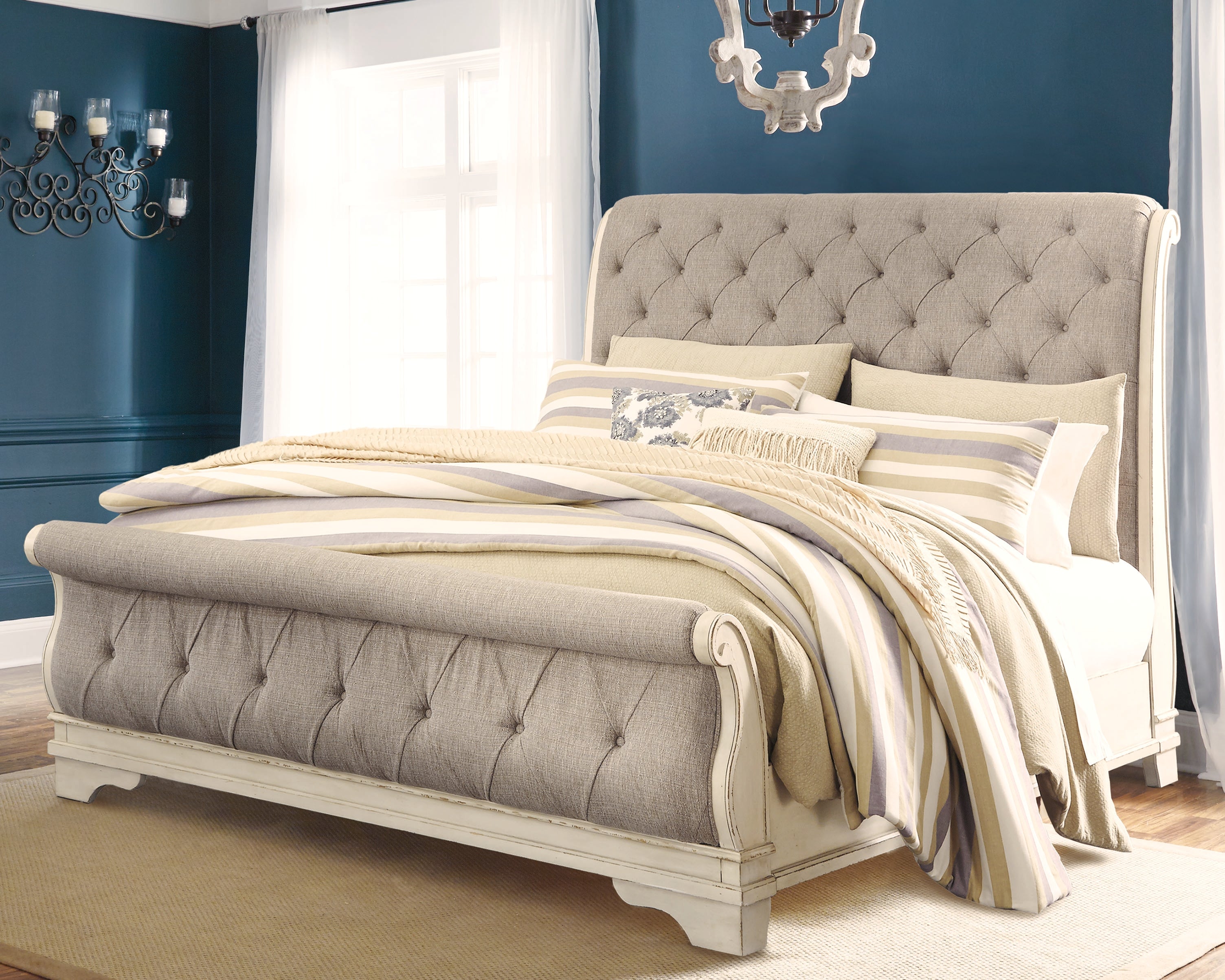 Lullora Furniture - Ashley Furniture - Realyn Bedroom - California King Sleigh Bed / Chipped White - B743B10