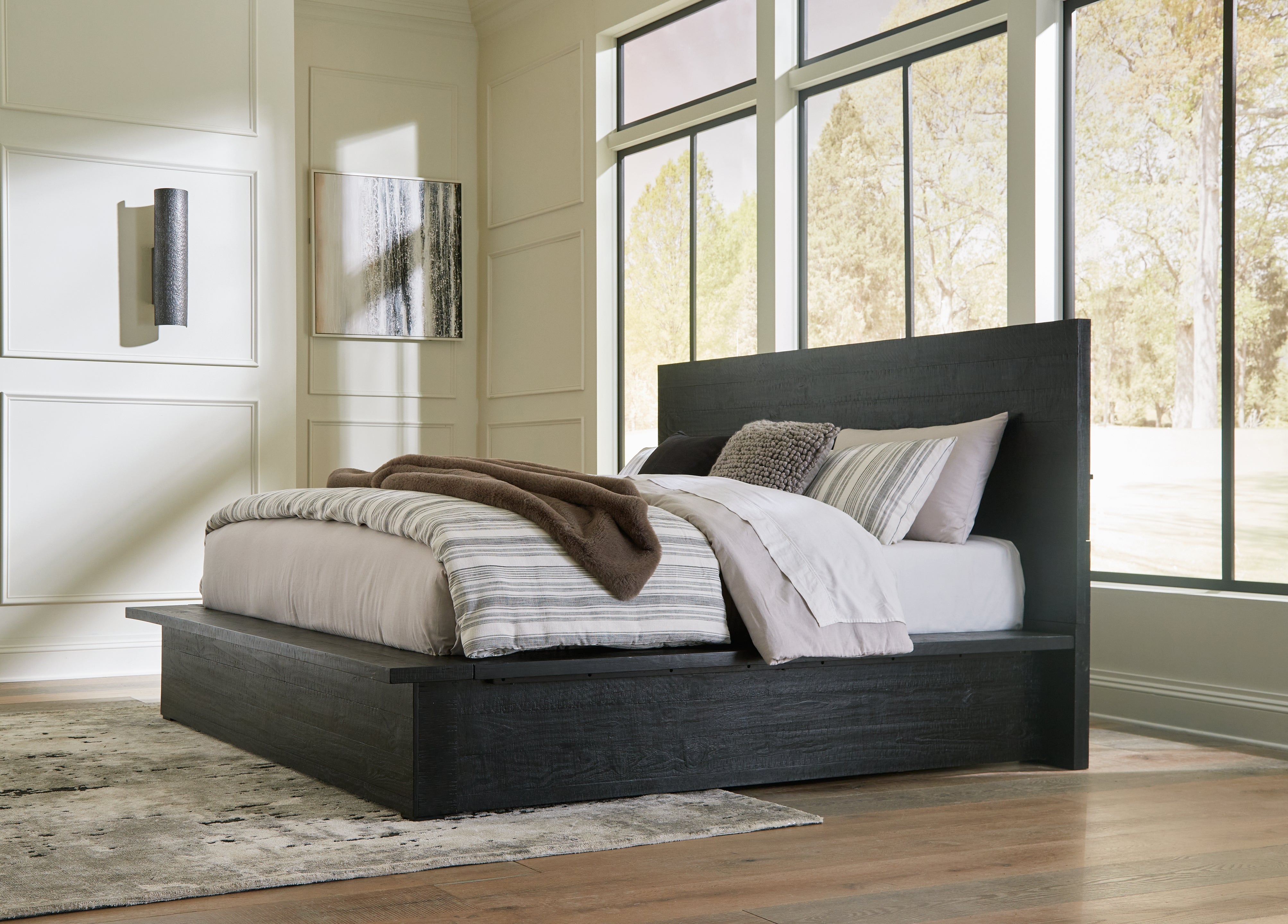 Lullora Furniture - Ashley Furniture - Londer Bedroom - California King Panel Bed / Black - B768B5