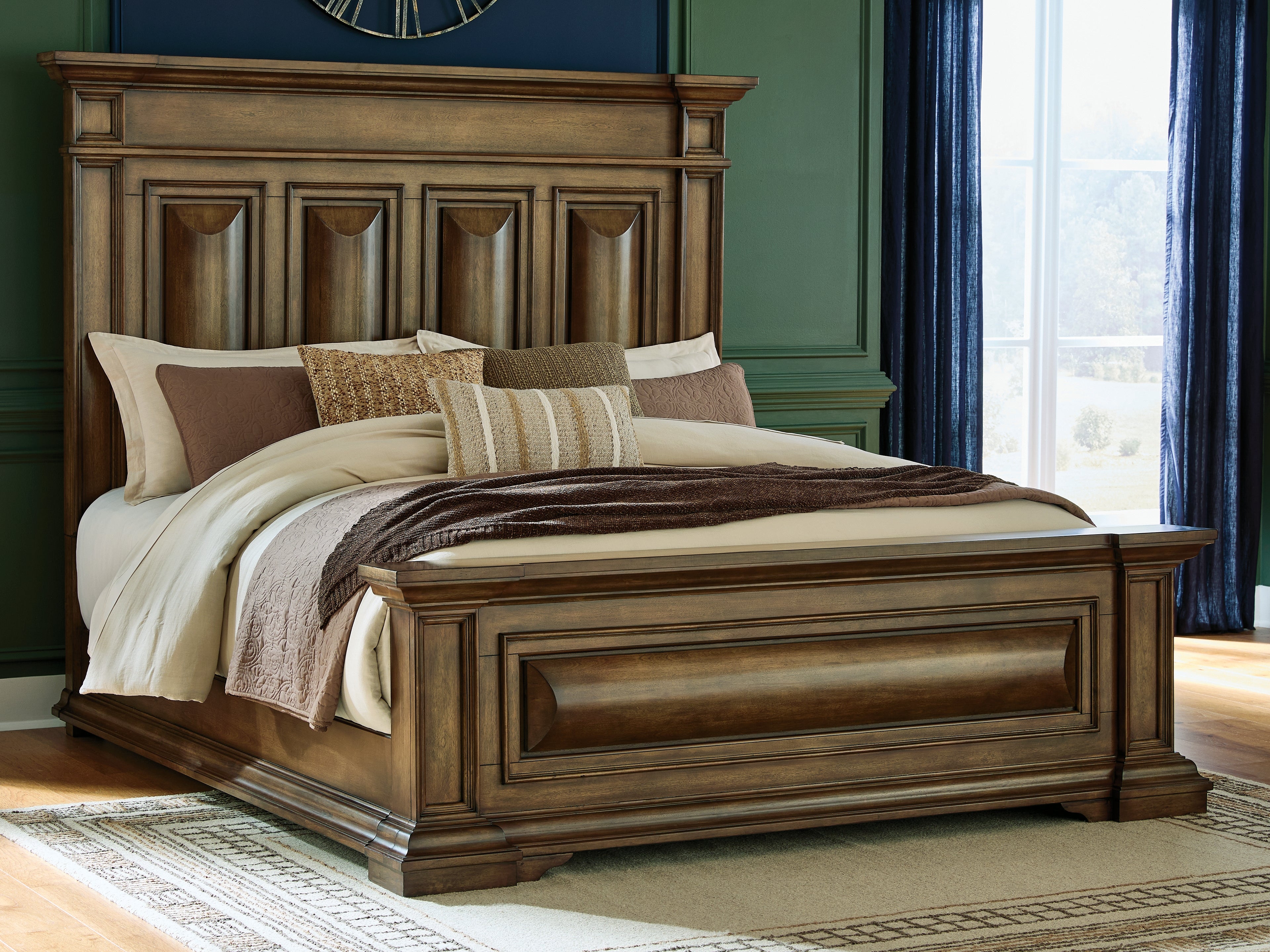 Lullora Furniture - Ashley Furniture - Frantanna Bedroom - California King Panel Bed / Brown - PCB949B7
