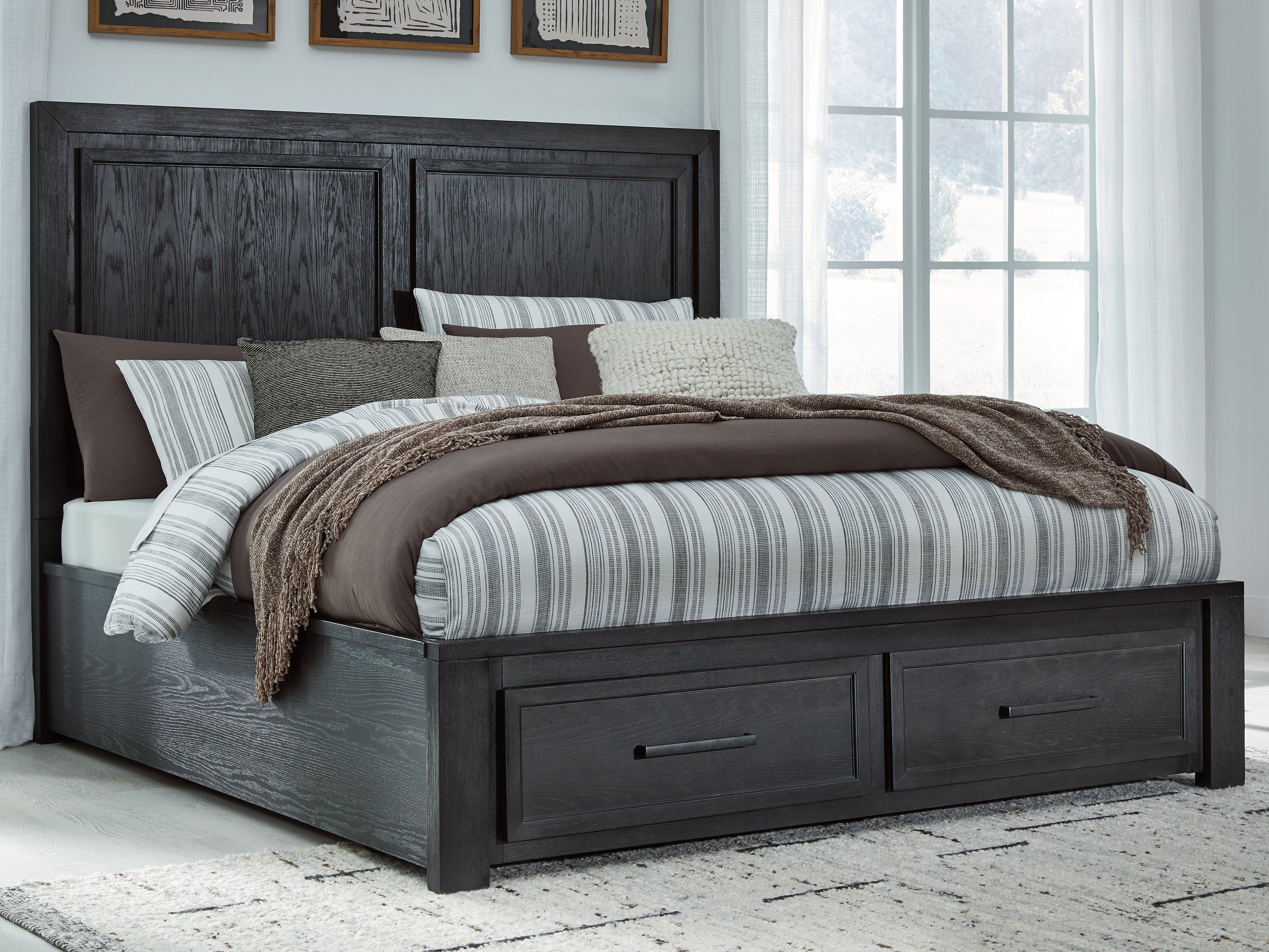 Lullora Furniture - Ashley Furniture - Foyland Bedroom - California King Panel Storage Bed / Black/Brown - B989B5