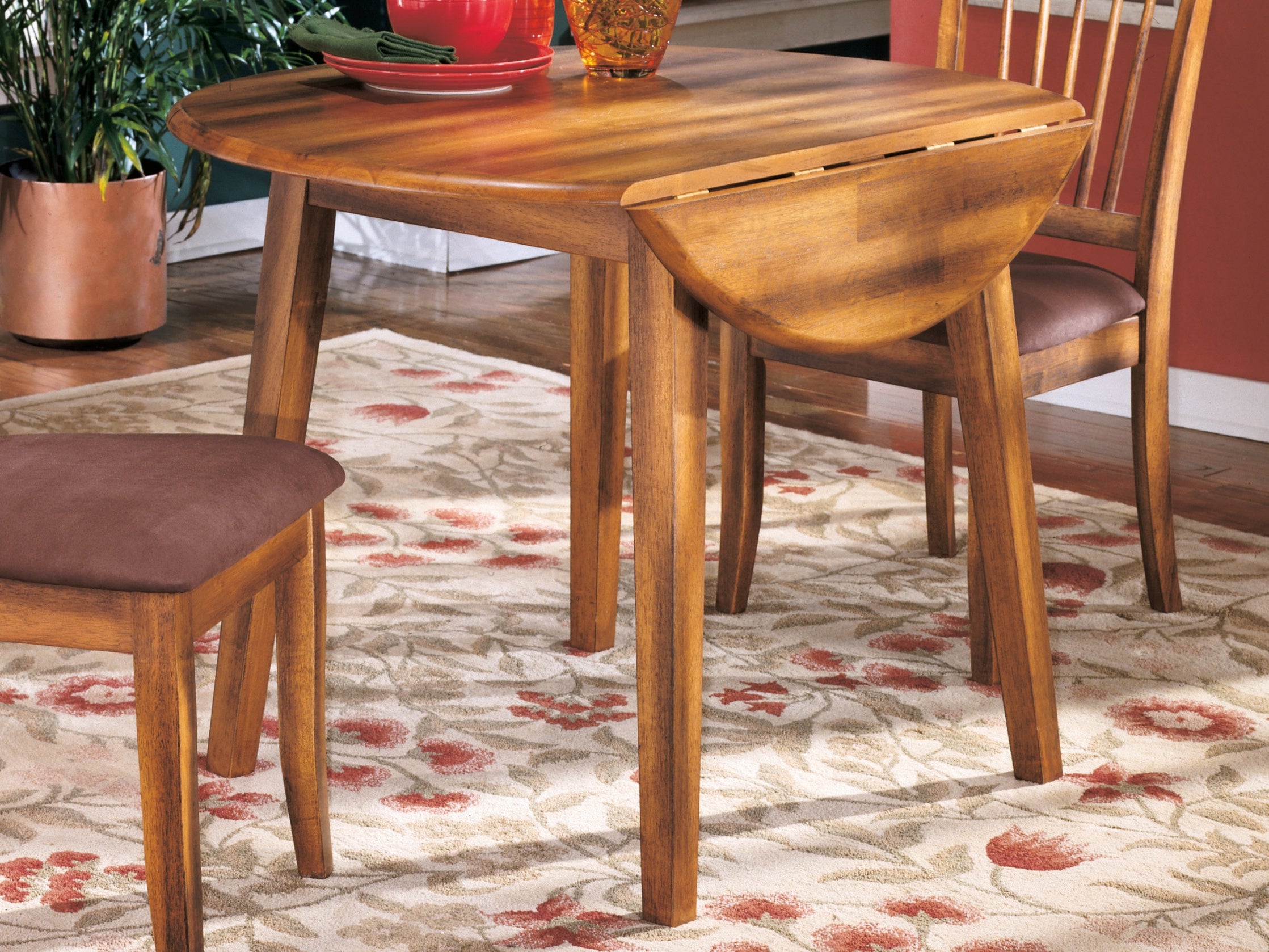 Lullora Furniture - Ashley Furniture - Berringer Dining Room - Dining Chair (Set of 2) / Rustic Brown - D199-01X2