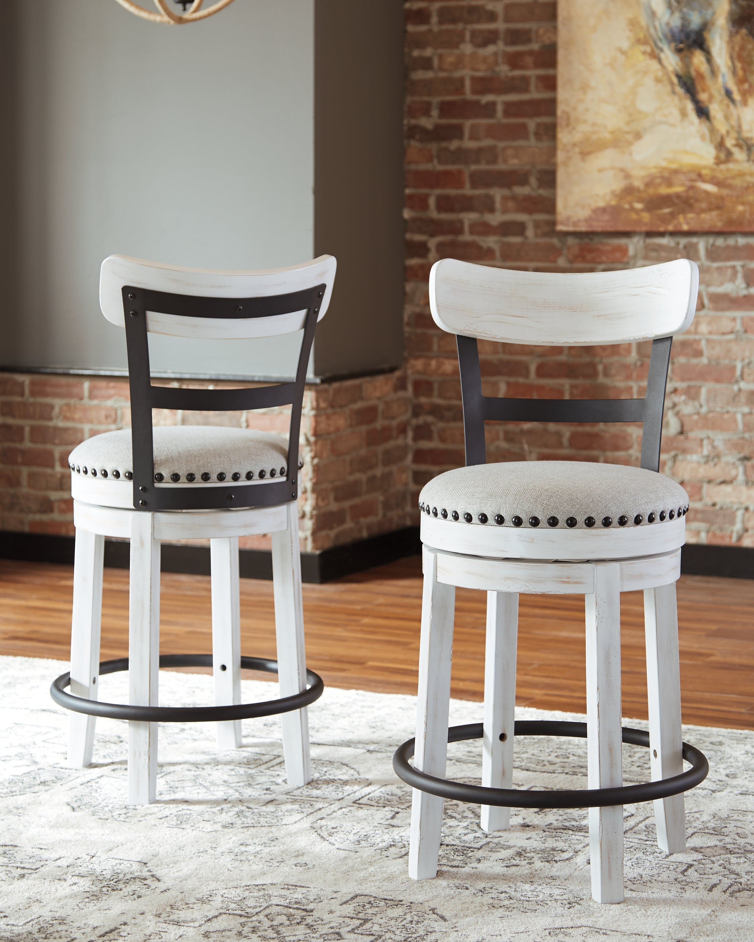 Lullora Furniture - Ashley Furniture - Valebeck Dining Room - UPH Swivel Barstool (1/CN) / White - D546-524