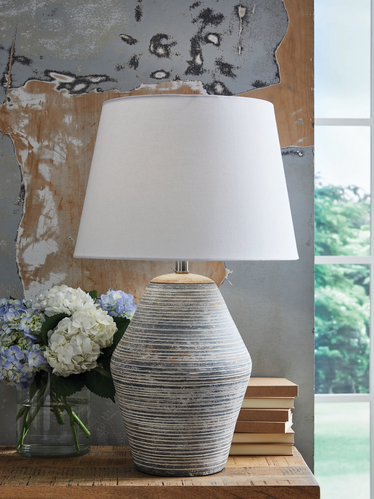 Lullora Furniture - Ashley Furniture - Lawrock Lighting - Terracotta Table Lamp (1/CN) / Antique Blue - L100834