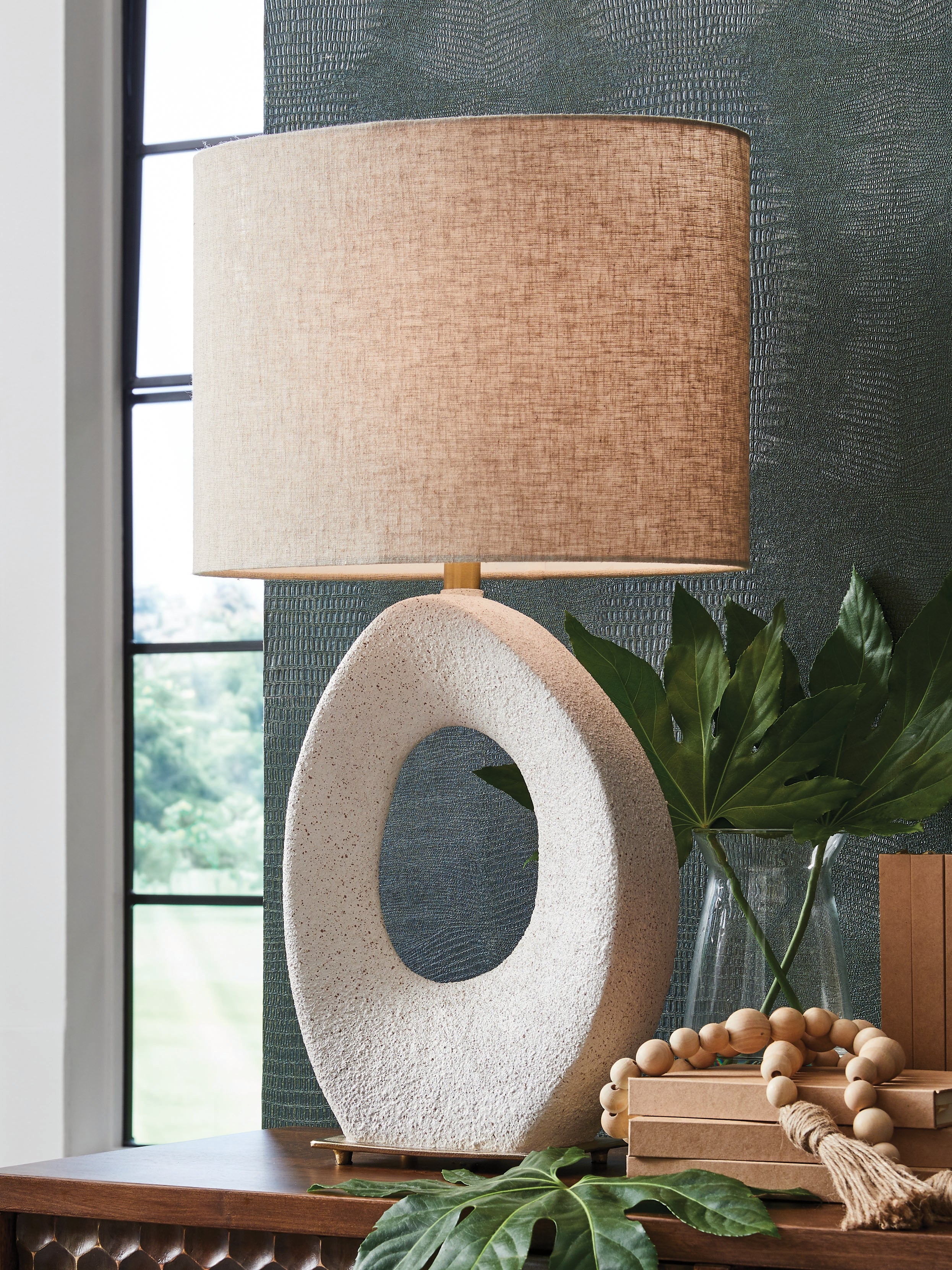 Lullora Furniture - Ashley Furniture - Trentlen Lighting - Paper Table Lamp (1/CN) / Cream/Gold Finish - L235984