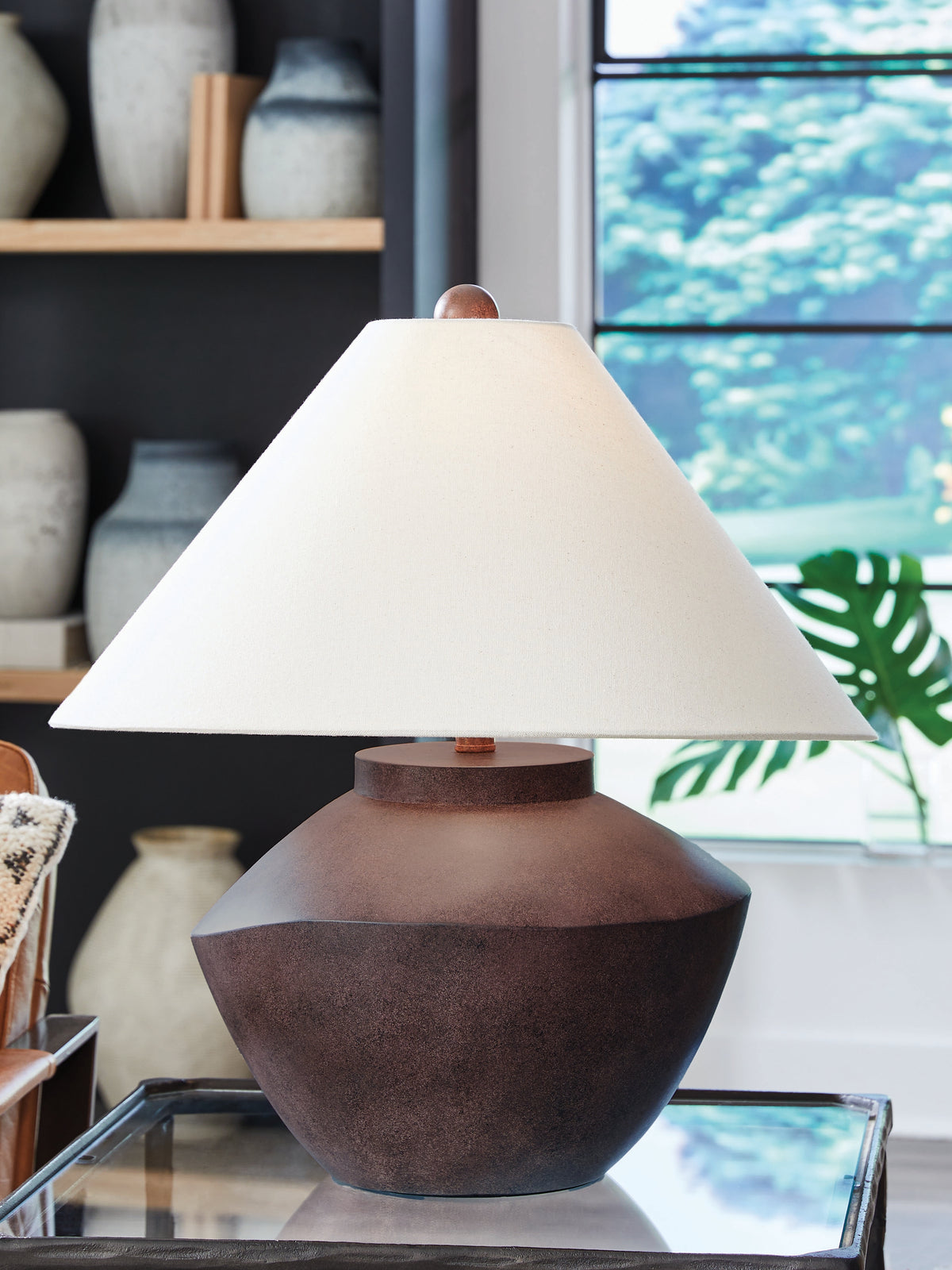 Lullora Furniture - Ashley Furniture - Honsworth Lighting - Poly Table Lamp (1/CN) / Antique Brown - L235994