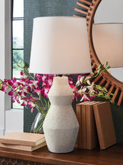 Lullora Furniture - Ashley Furniture - Dawthorne Lighting - Paper Table Lamp (1/CN) / Cream - L236034