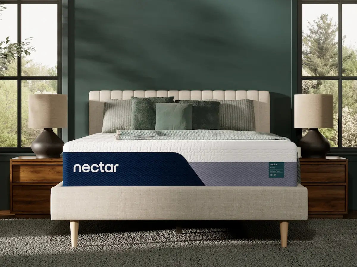 Lullora Furniture - Ashley Furniture - Nectar Premier Memory Foam 5.1 Mattresses - Full / White - M12621