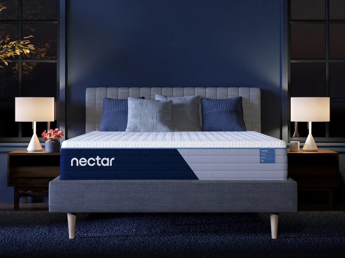 Lullora Furniture - Ashley Furniture - Nectar Classic Hybrid 5.1 Mattresses - Full / White - M14021
