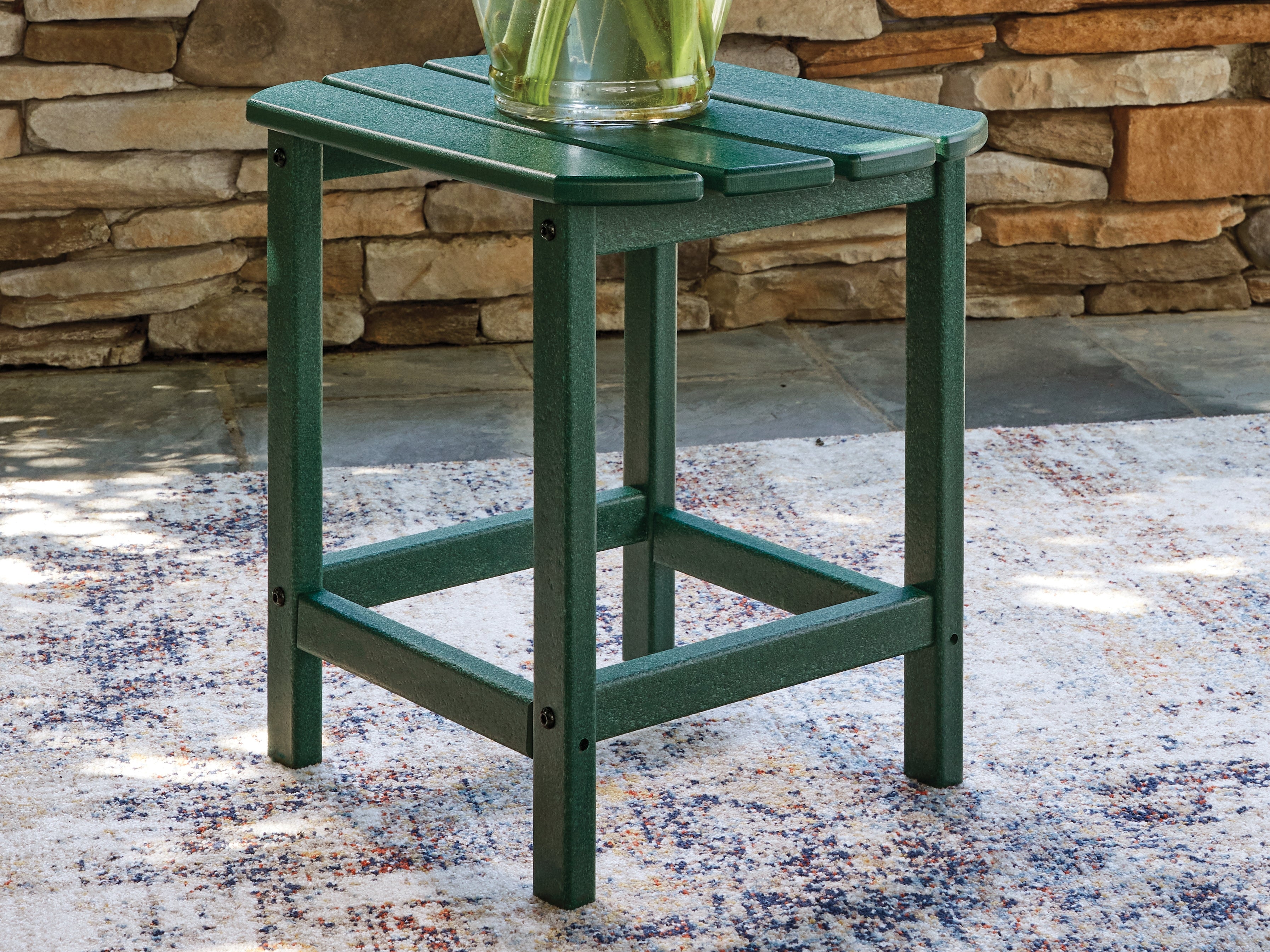 Lullora Furniture - Ashley Furniture - Sundown Shores Outdoor - Rectangular End Table / Green - PCP007-703