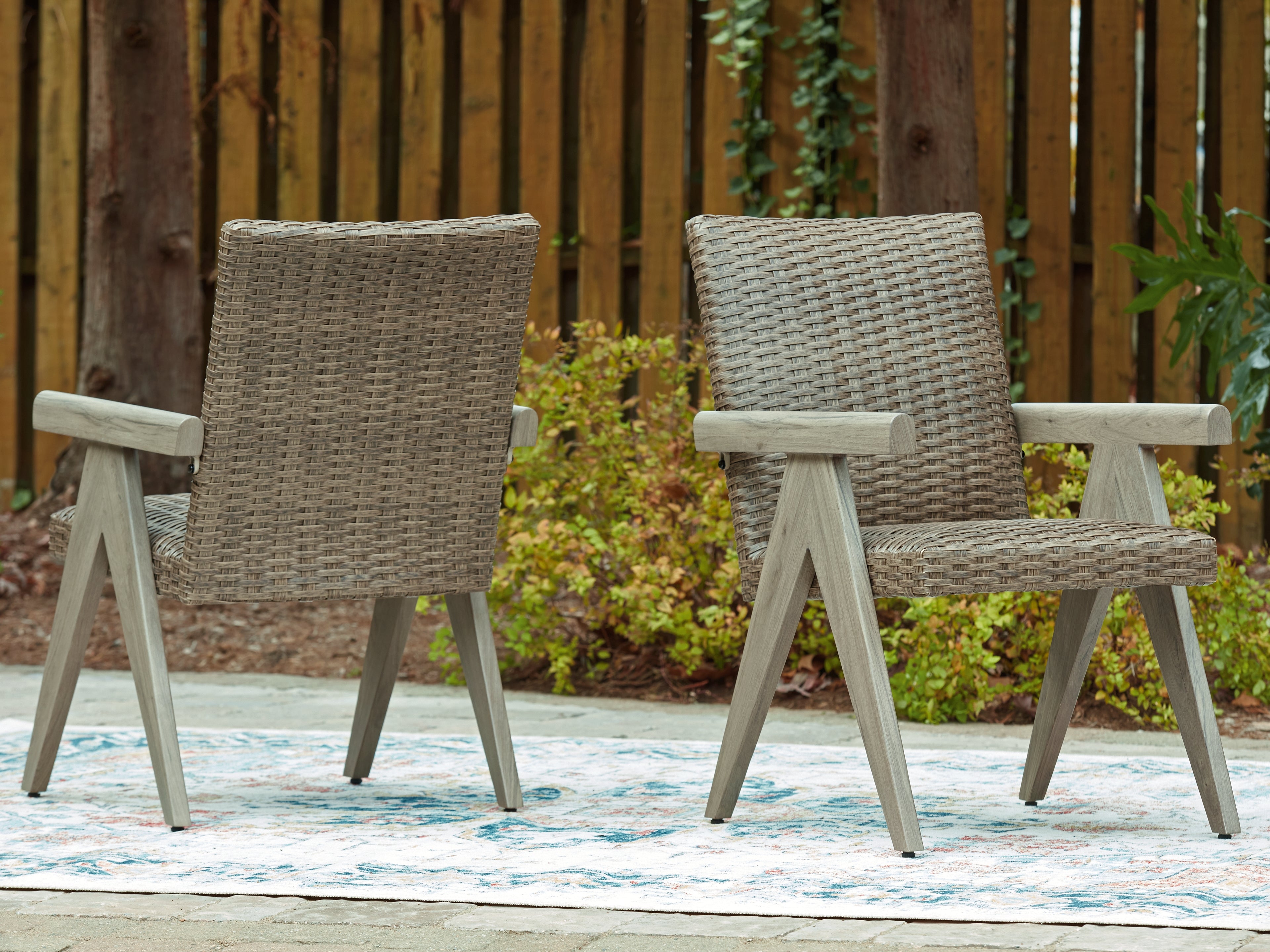 Lullora Furniture - Ashley Furniture - Cliff Trails Outdoor - Rocking Lounge Chair / Beige - PCP690-821