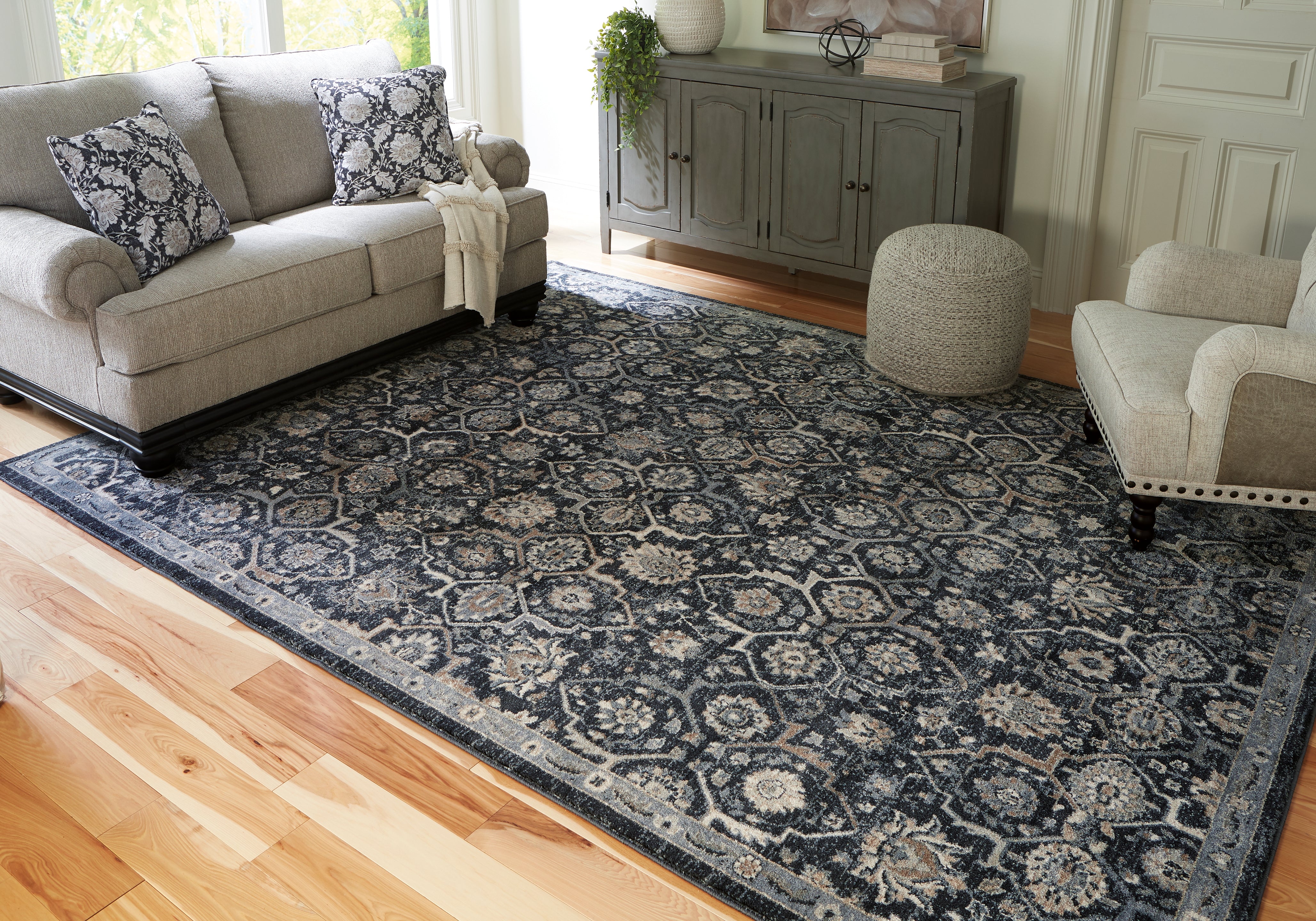 Lullora Furniture - Ashley Furniture - Hilcott Rug - 7'10" x 10'6" Rug / Blue/Cream/Brown - R406111