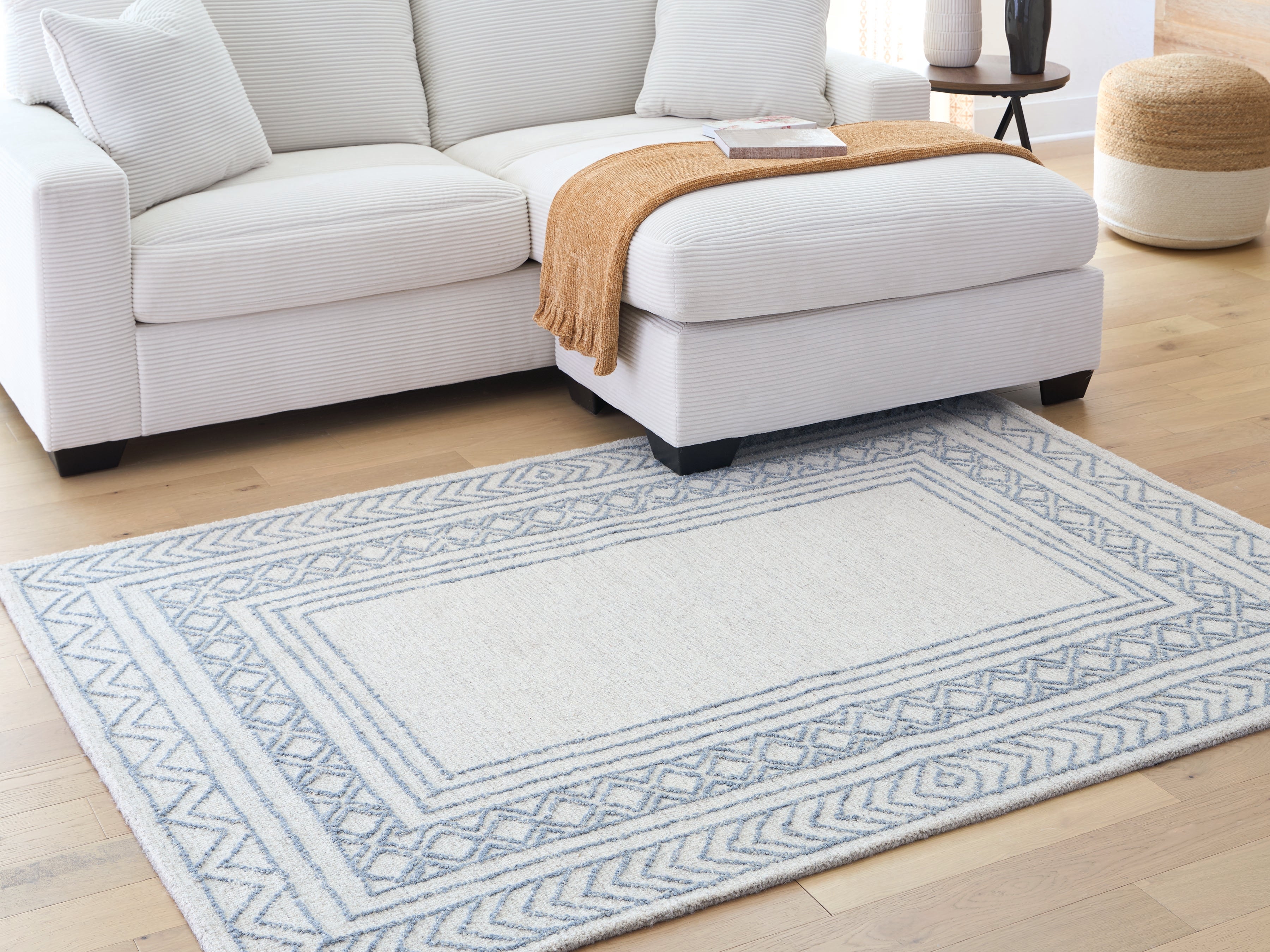 Lullora Furniture - Ashley Furniture - Azelhurst Rug - 5' x 7' Area Rug / Blue/Ivory/Gray - R407852
