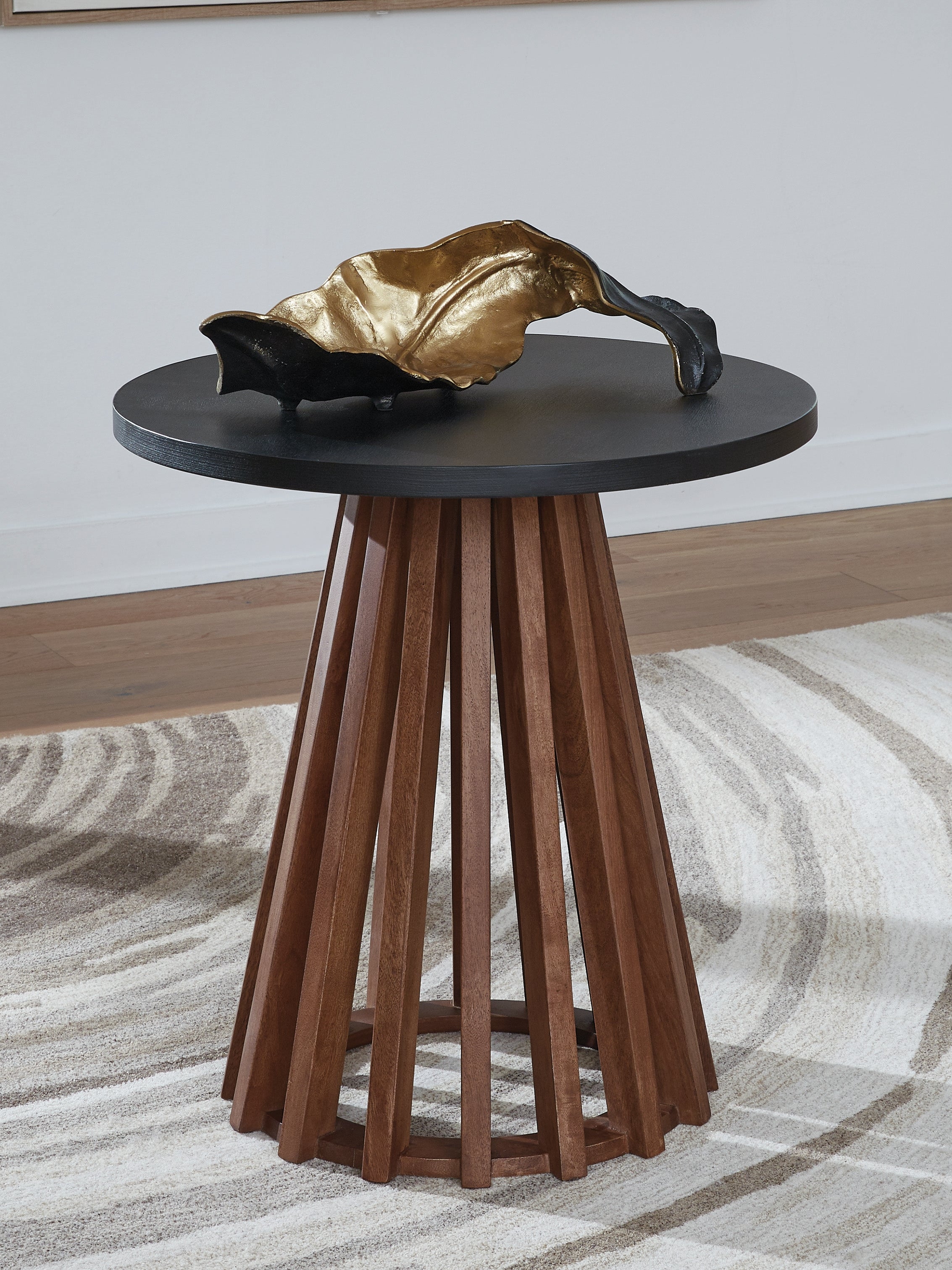 Lullora Furniture - Ashley Furniture - Kallari End Table - Round End Table / Warm Brown/Black - T737-6